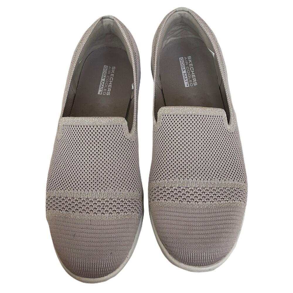 Skechers On-The-Go Dreamy Beaming Taupe Slip-On, Size 8M, Goga Mat Air Cooled